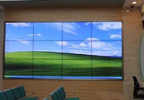 泰兴液晶拼接屏的另类用法。